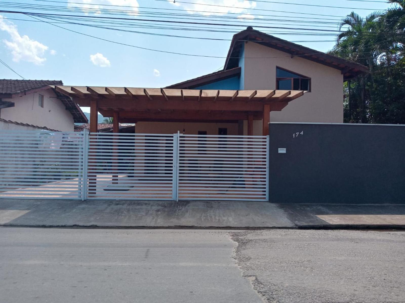 Villa Casa Estilo Minimalista Em Ubatuba Extérieur photo