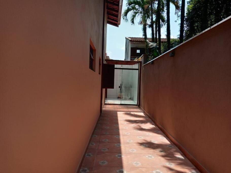 Villa Casa Estilo Minimalista Em Ubatuba Extérieur photo