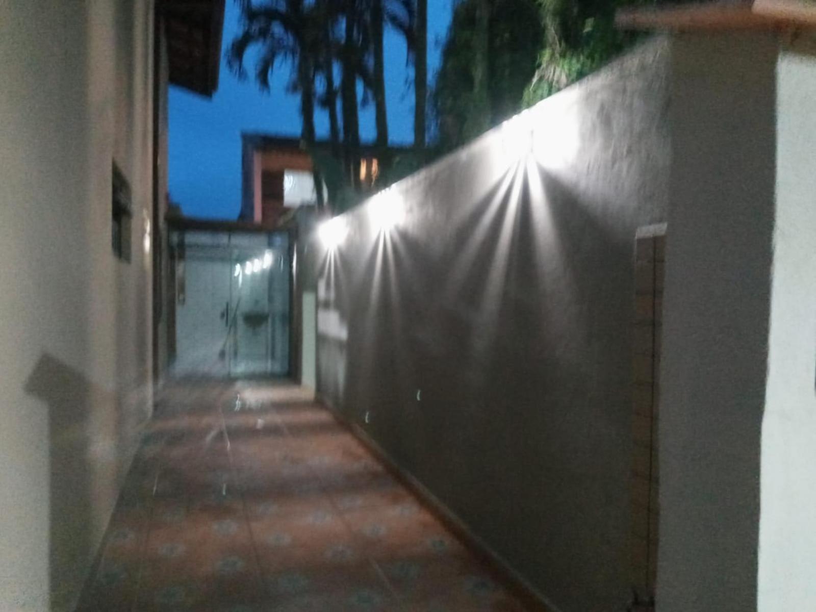 Villa Casa Estilo Minimalista Em Ubatuba Extérieur photo