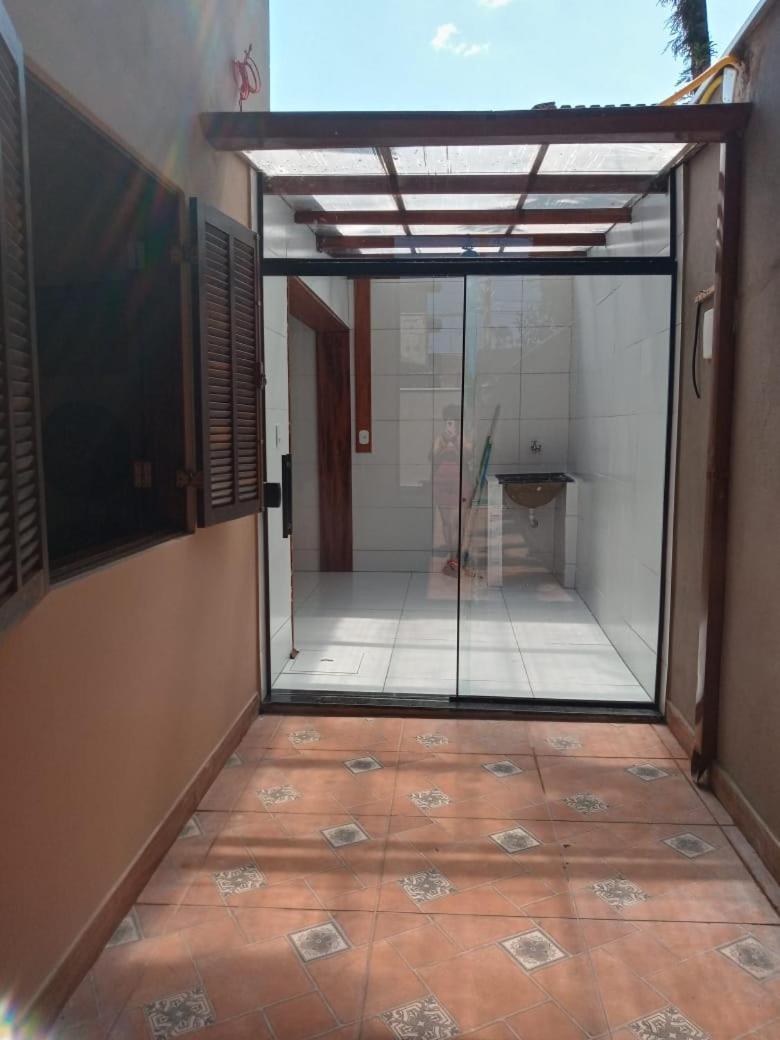 Villa Casa Estilo Minimalista Em Ubatuba Extérieur photo